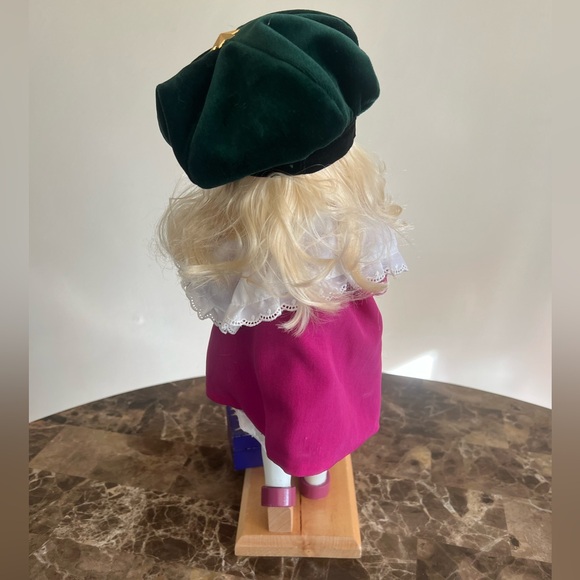 Original Steinbach Volkskunst Nutcracker Tchaikovsky’s Clara - Picture 4 of 16